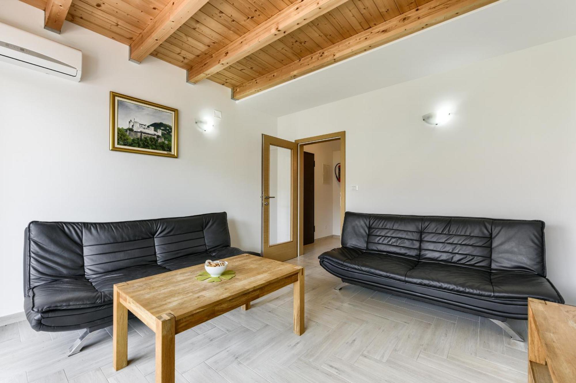 Batimat Apartments Ljubač Zimmer foto
