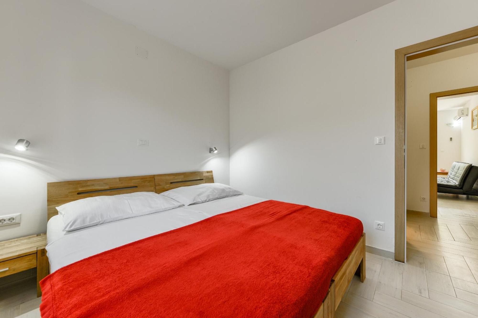 Batimat Apartments Ljubač Zimmer foto
