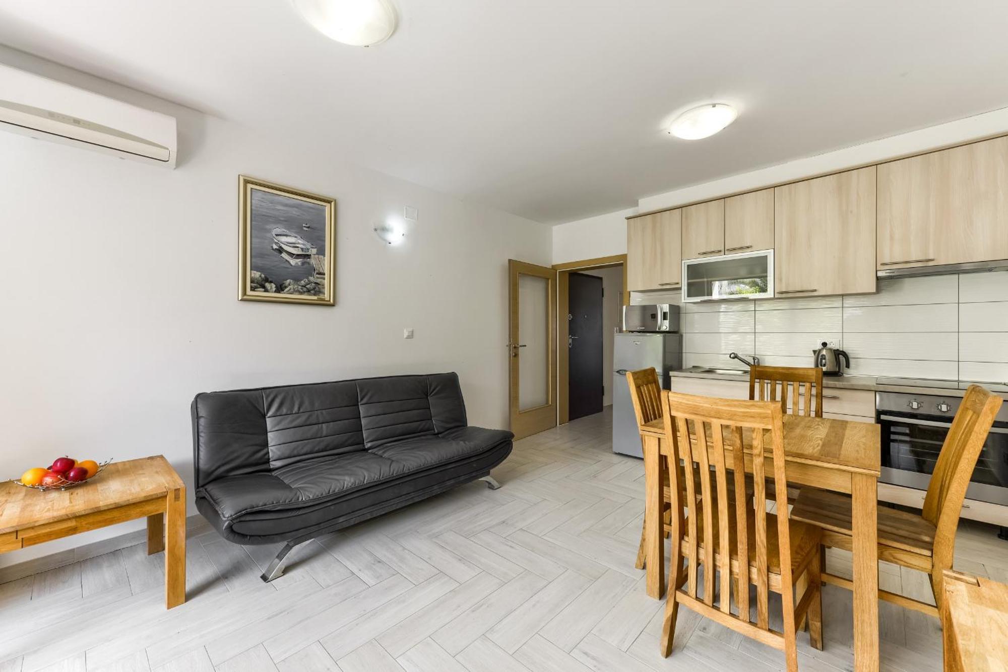 Batimat Apartments Ljubač Zimmer foto
