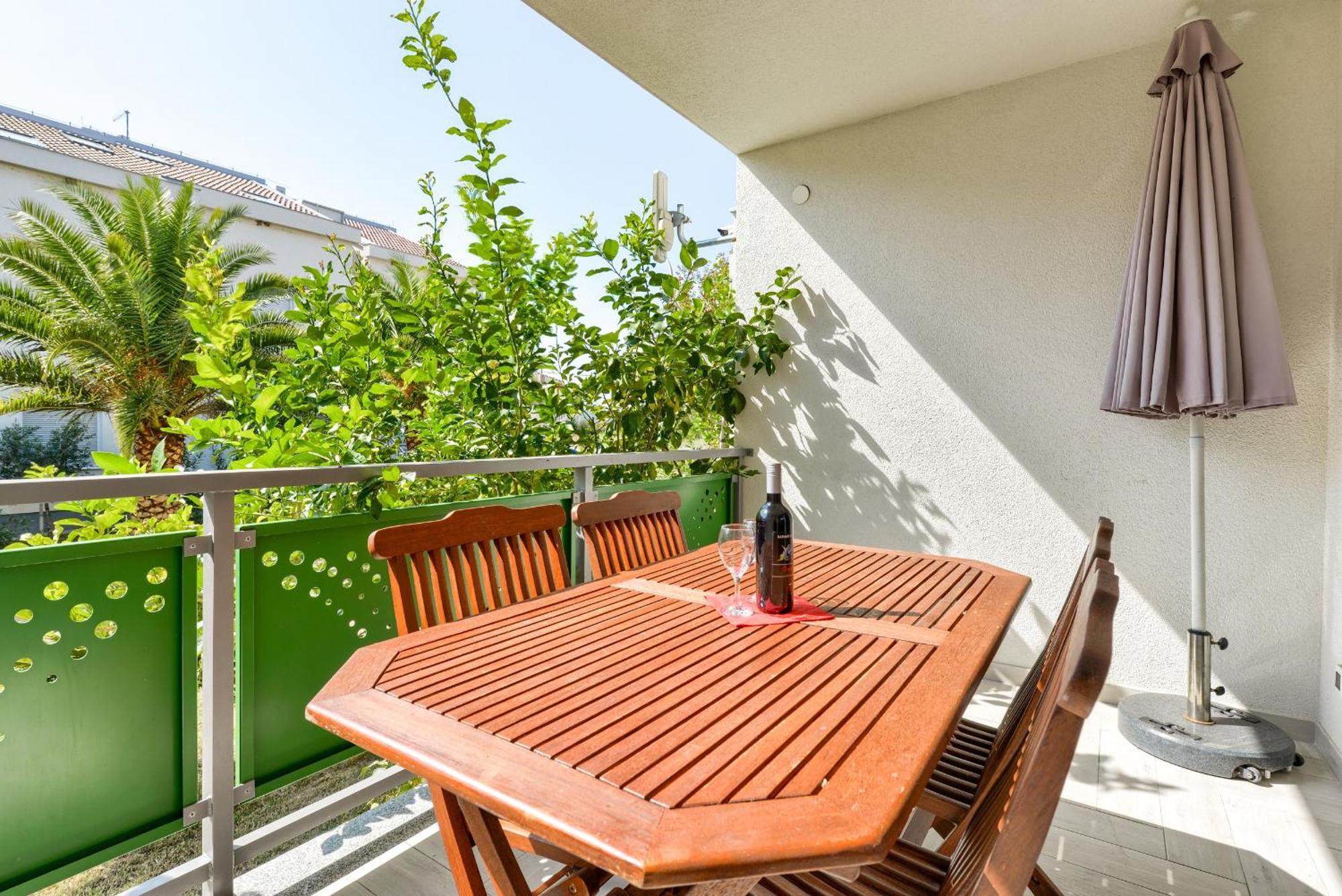 Batimat Apartments Ljubač Zimmer foto