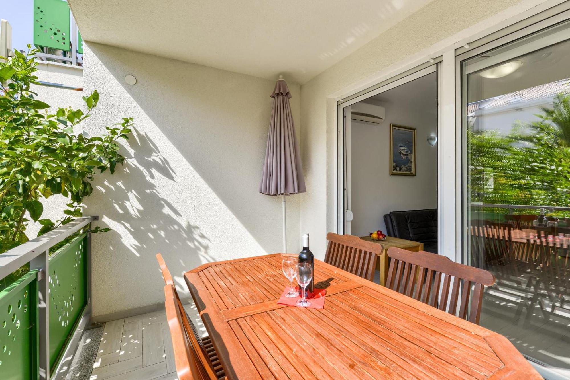 Batimat Apartments Ljubač Zimmer foto