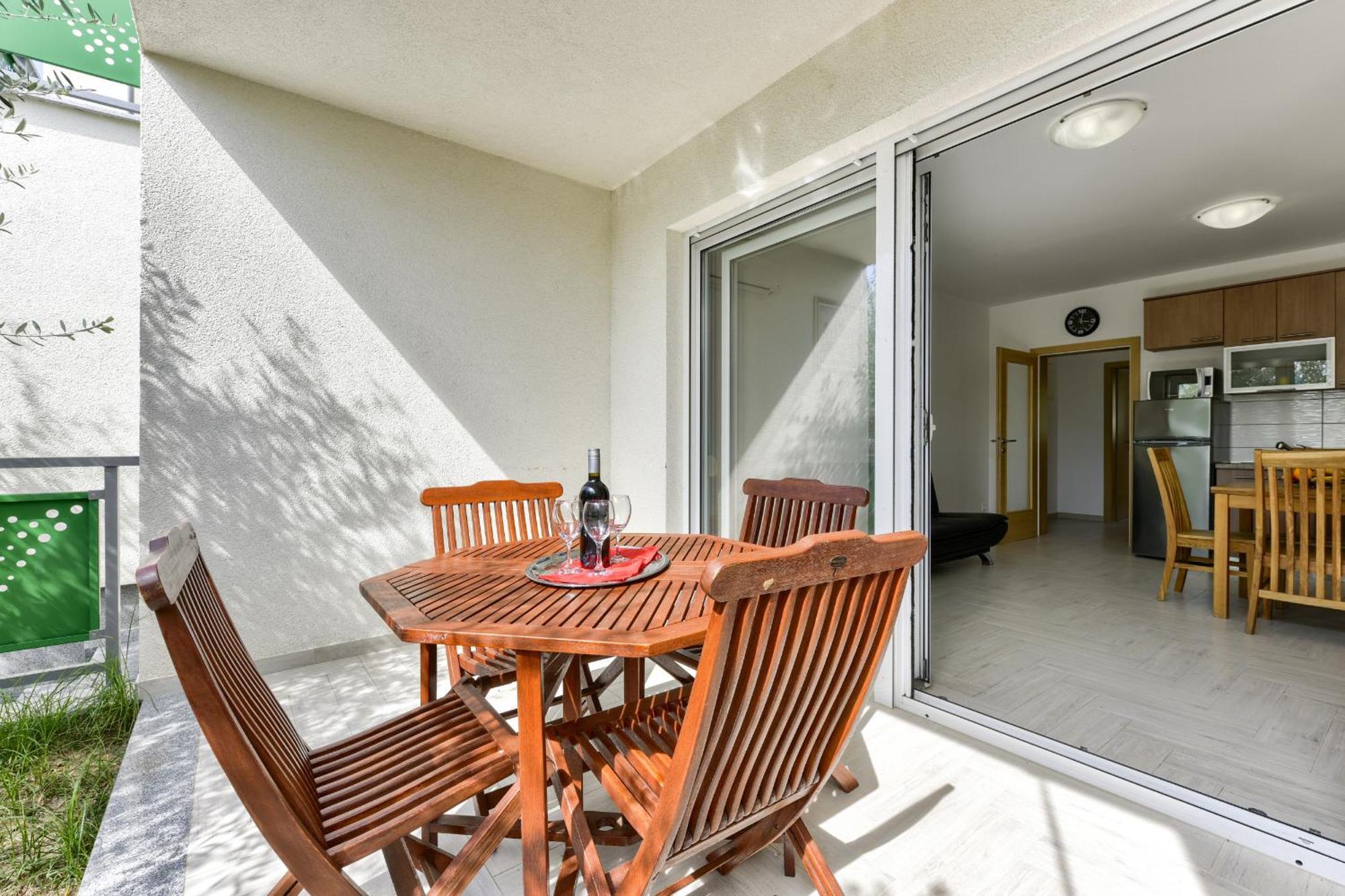Batimat Apartments Ljubač Zimmer foto