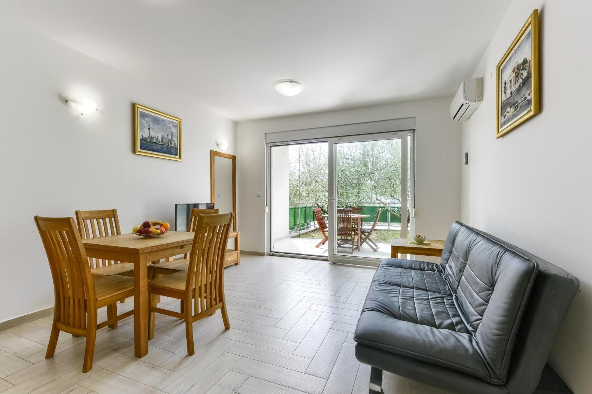 Batimat Apartments Ljubač Zimmer foto